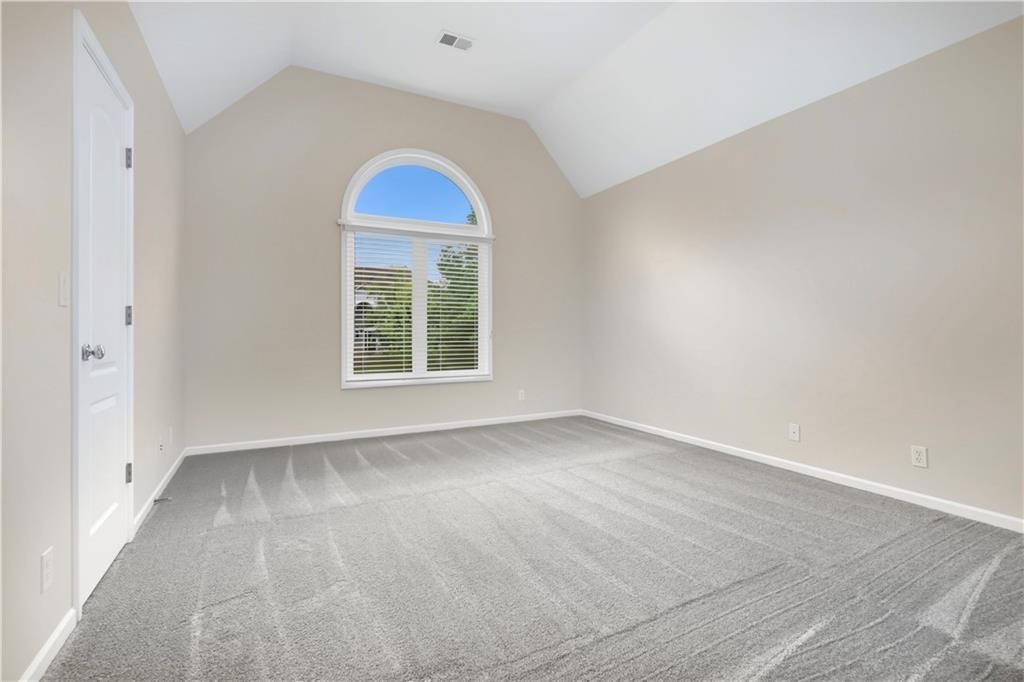 5802 W 140th Terrace — photo 27