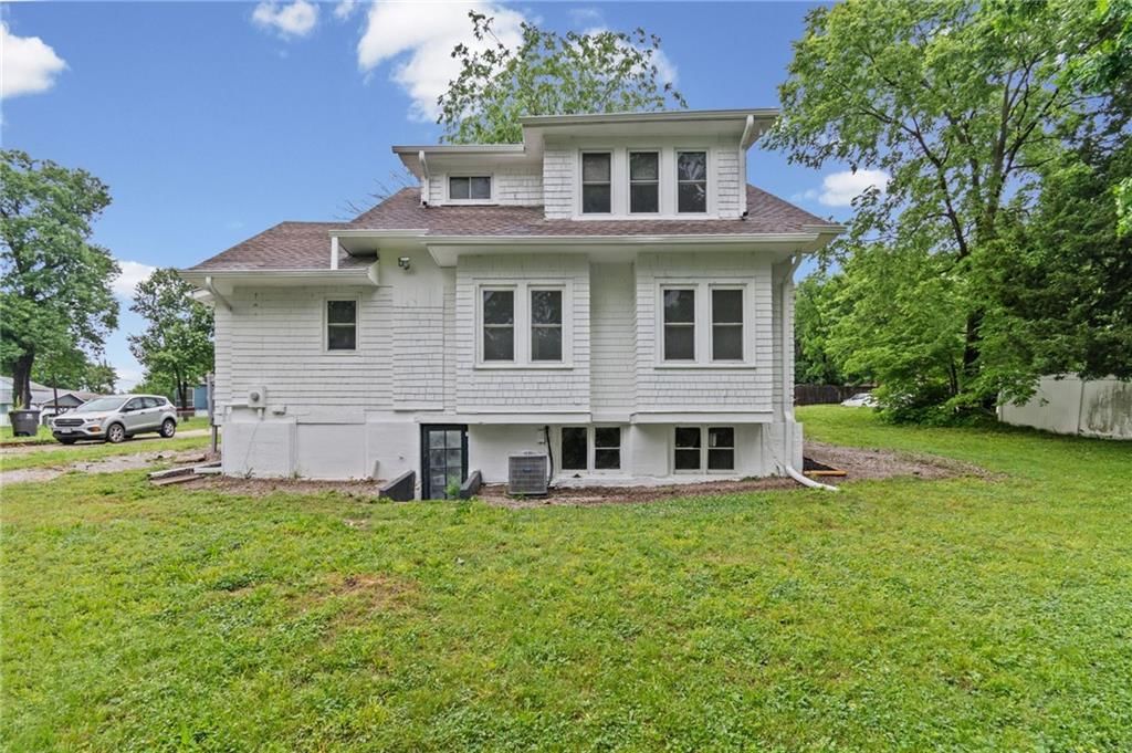 11319 E 10 Street — photo 26
