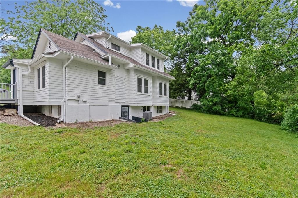 11319 E 10 Street — photo 29