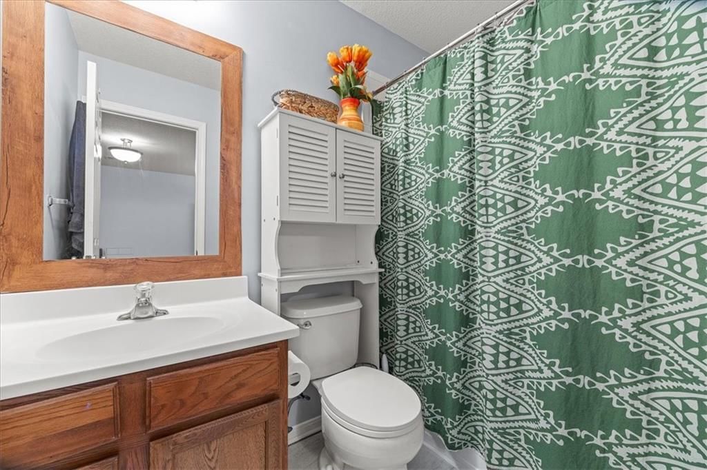 8104 N Oakley Avenue — photo 16