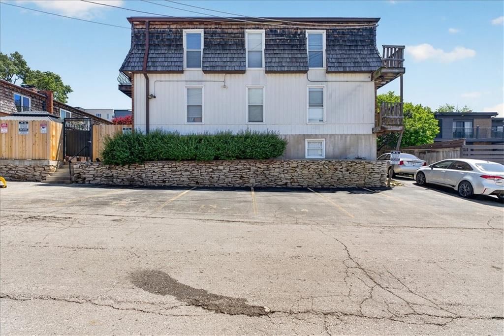 4430 Jarboe Street — photo 20