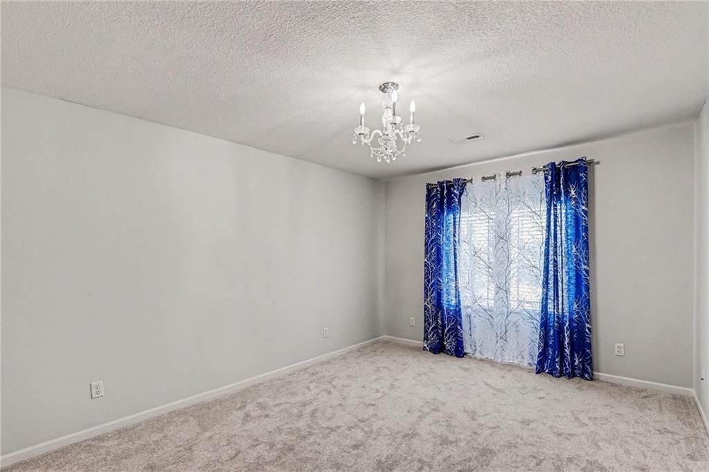 8440 Brunswick Street — photo 24