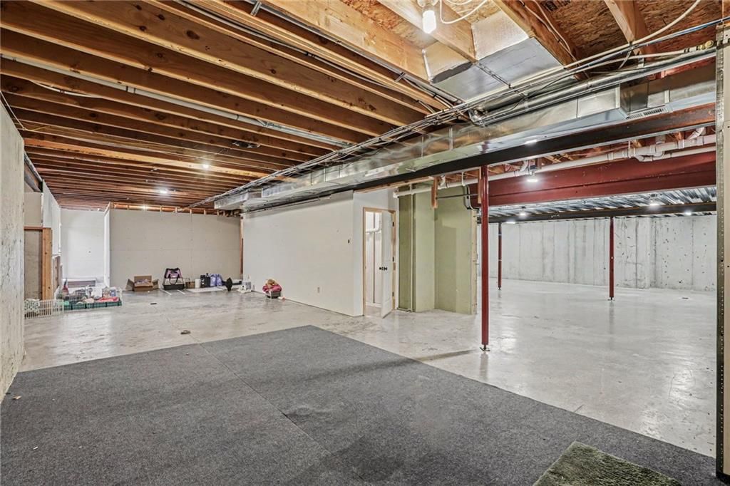 8440 Brunswick Street — photo 32