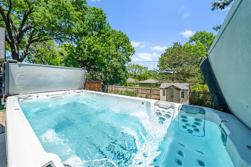 6325 Maple Drive — photo 32