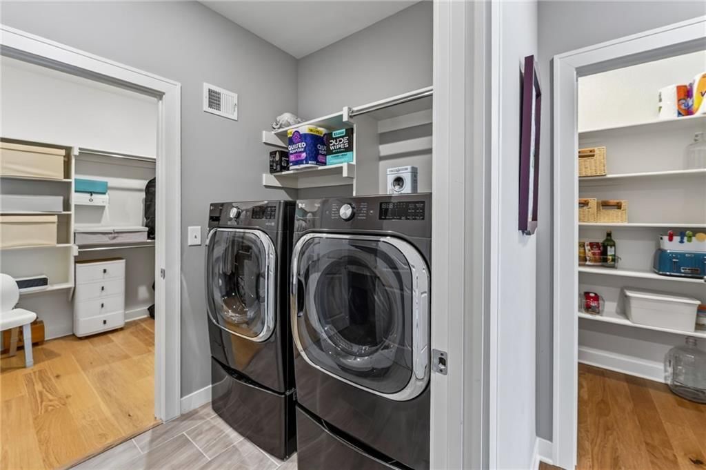 7029 N Cambridge Avenue — photo 25