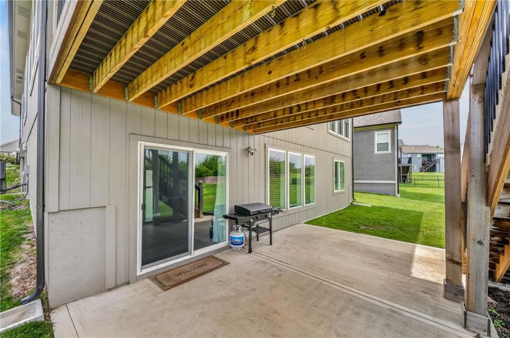 7029 N Cambridge Avenue — photo 34