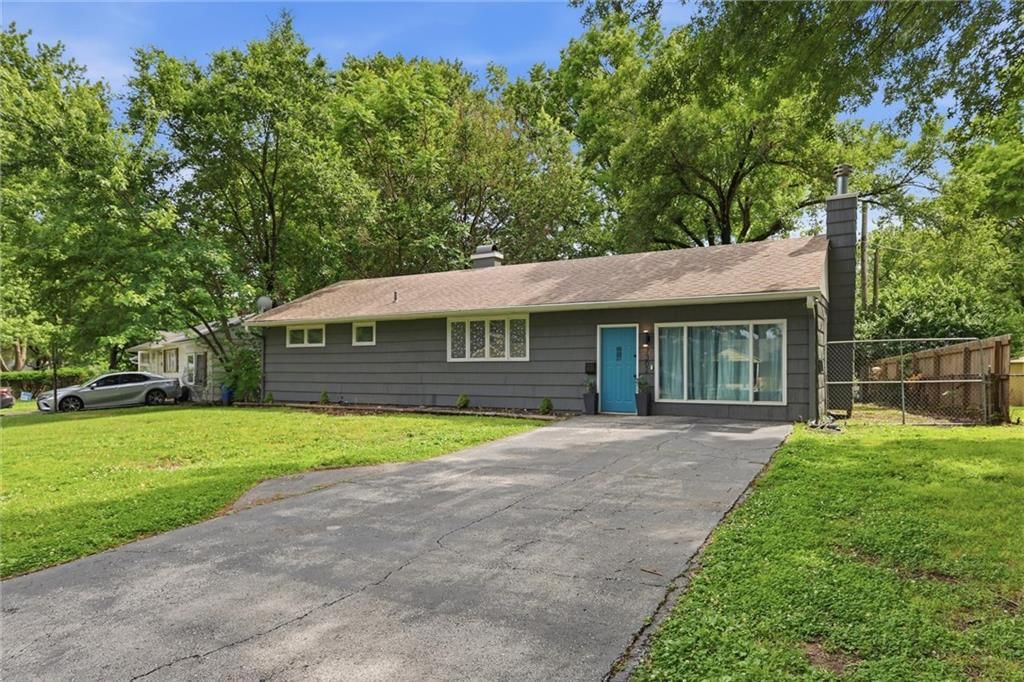 7302 Elm Avenue — photo 3