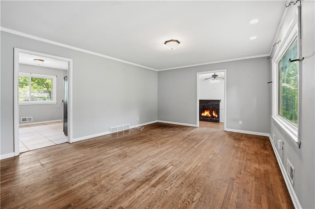 7708 W 96th Terrace — photo 4