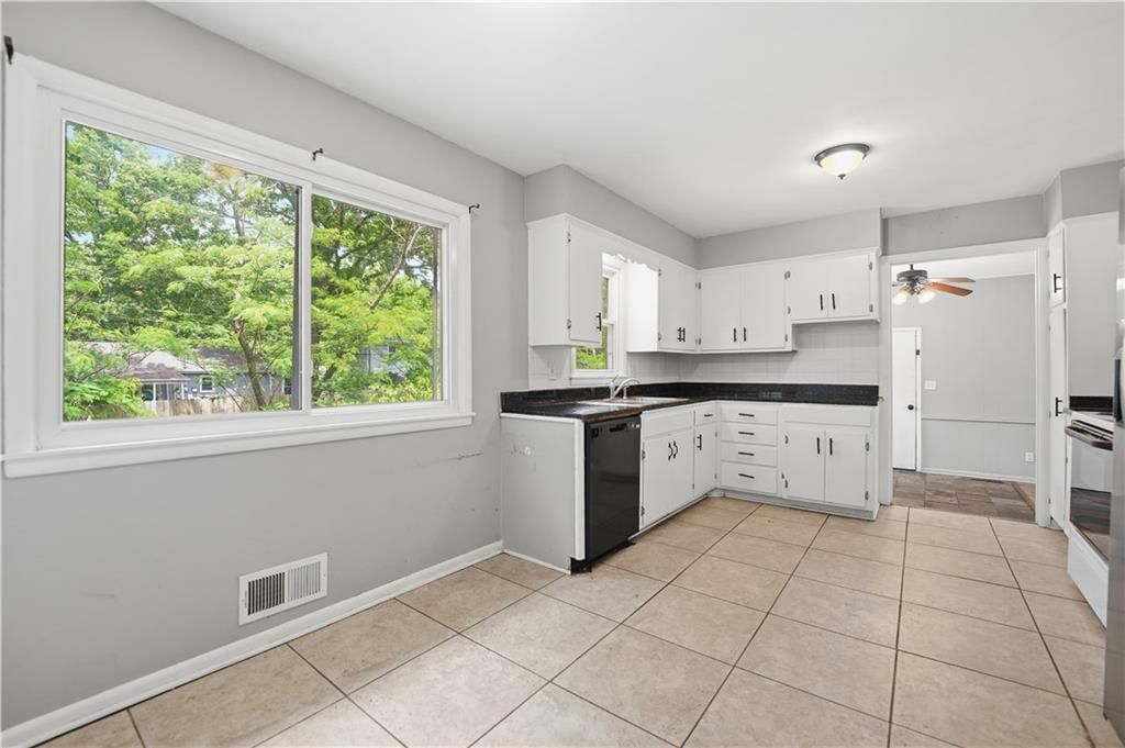 7708 W 96th Terrace — photo 13