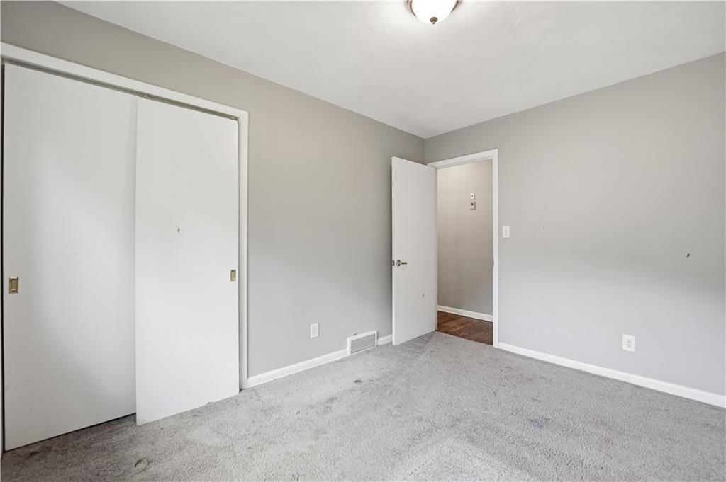 7708 W 96th Terrace — photo 18