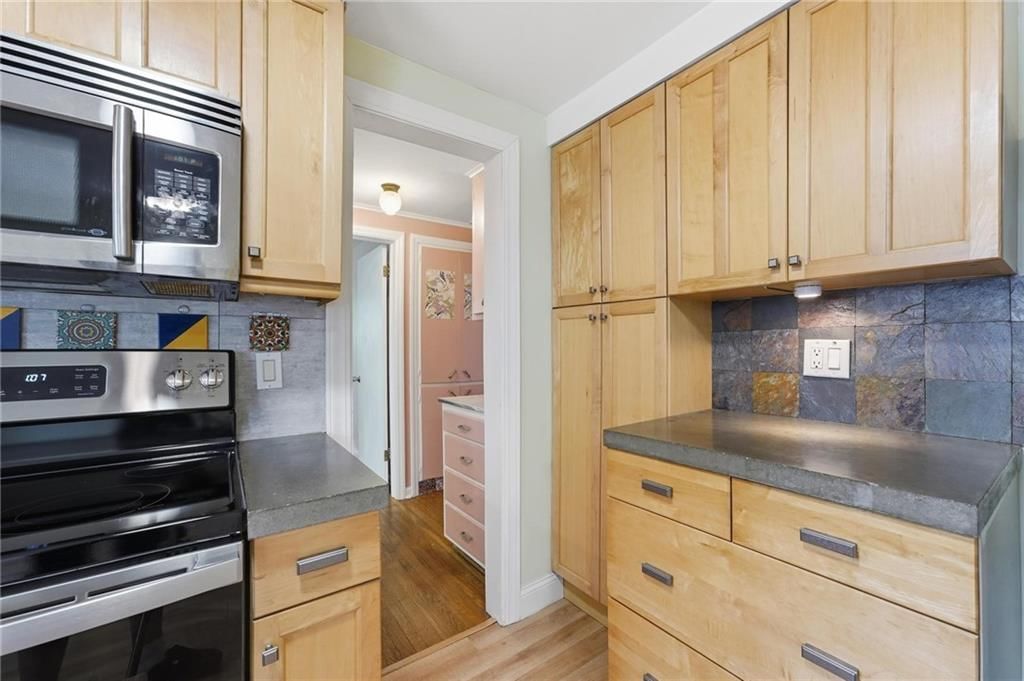 9507 Mcgee Street — photo 9