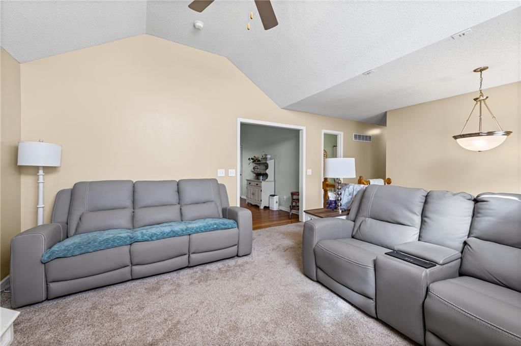 1700 Debrah Drive — photo 7