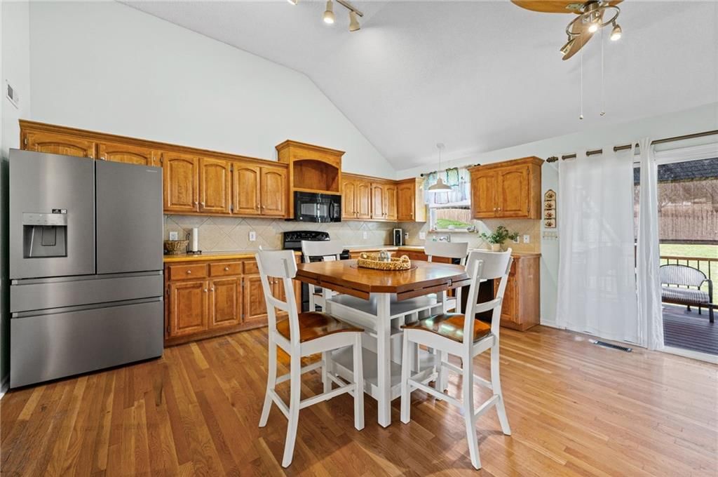 1700 Debrah Drive — photo 10