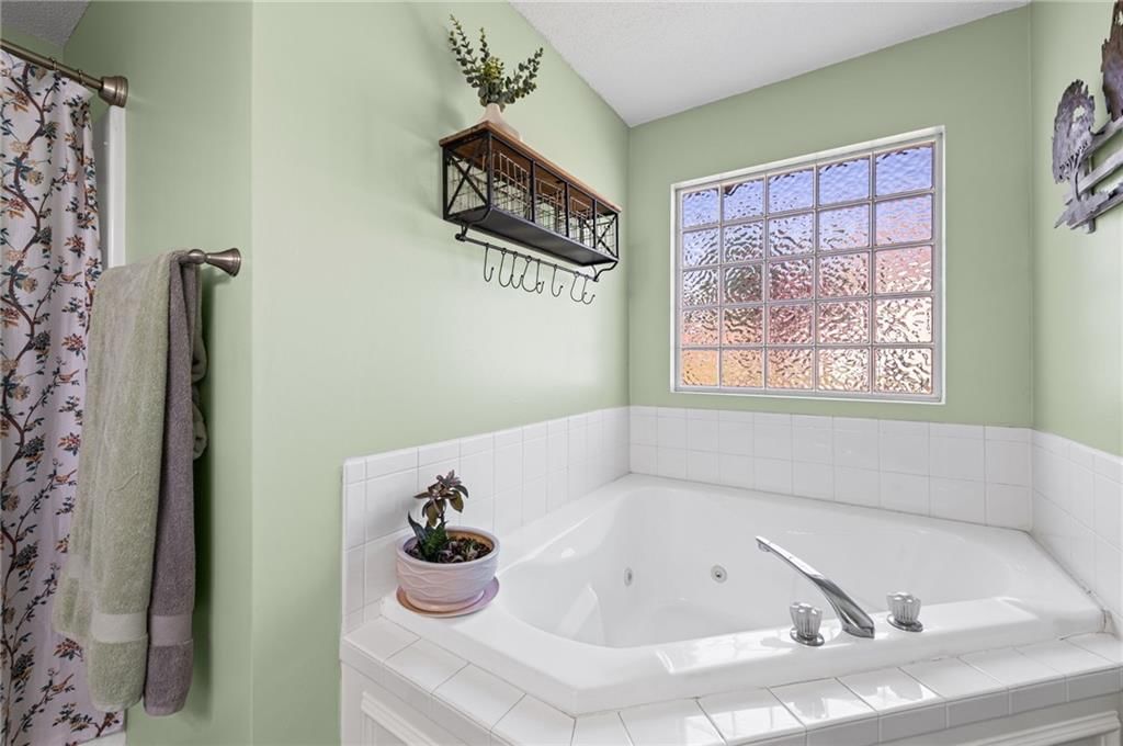1700 Debrah Drive — photo 18