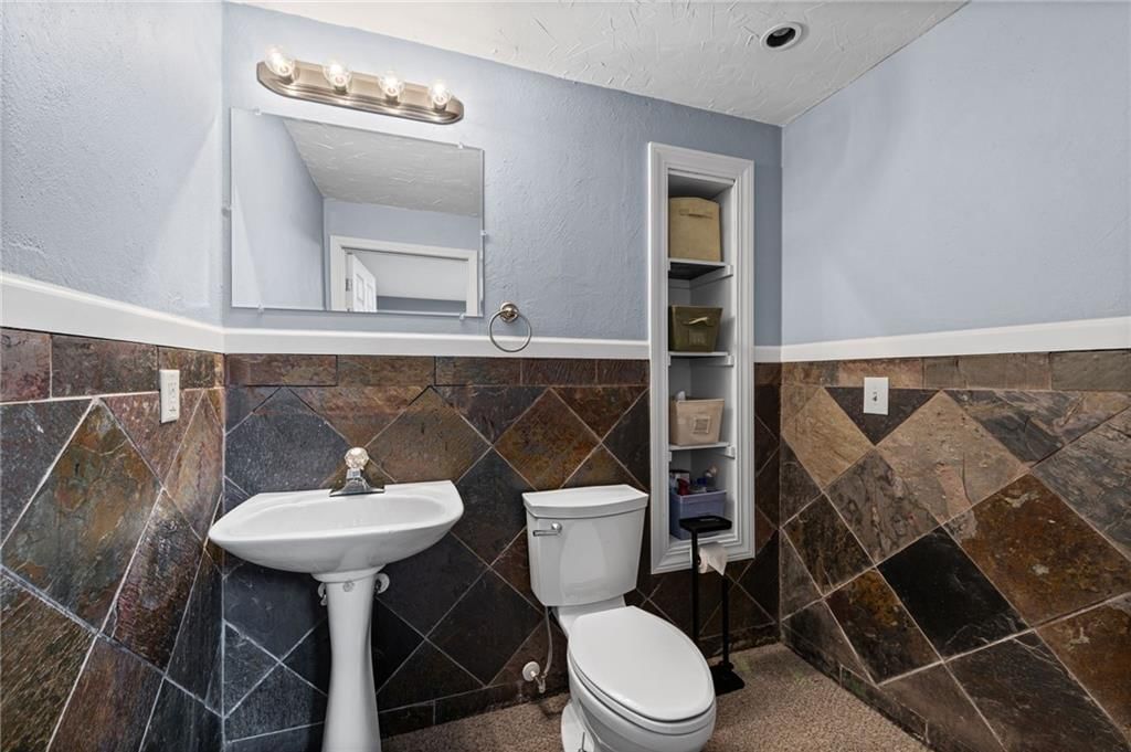 1700 Debrah Drive — photo 23