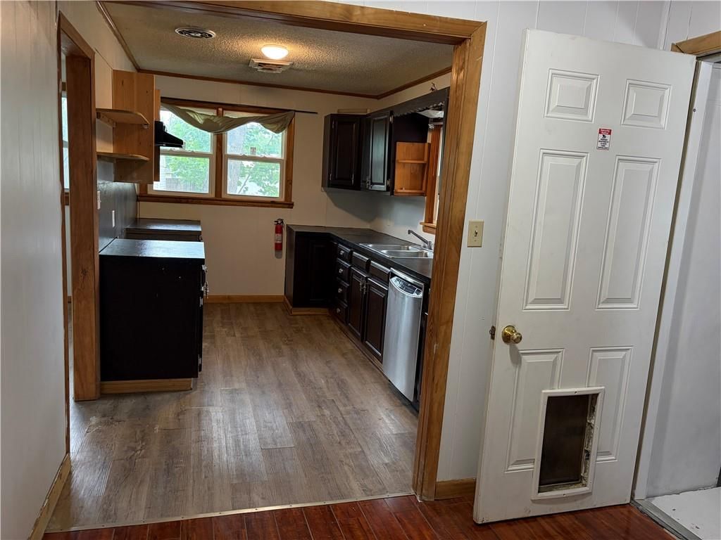 308 S 17th Street — photo 15