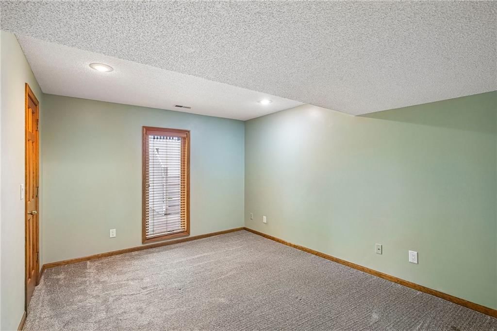 602 Fountain Hills Drive — photo 38