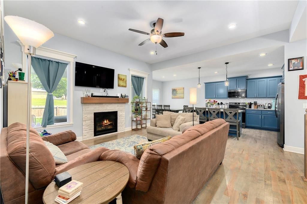 804 Merion Street — photo 16