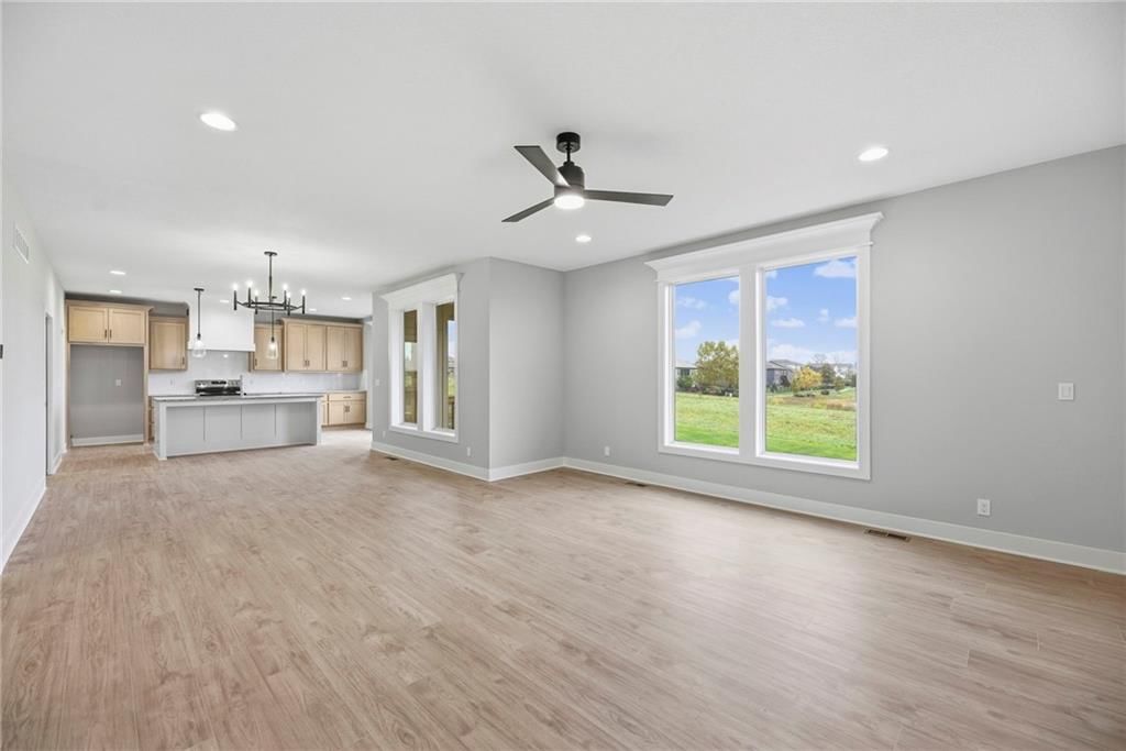 18725 W 193rd Street — photo 10