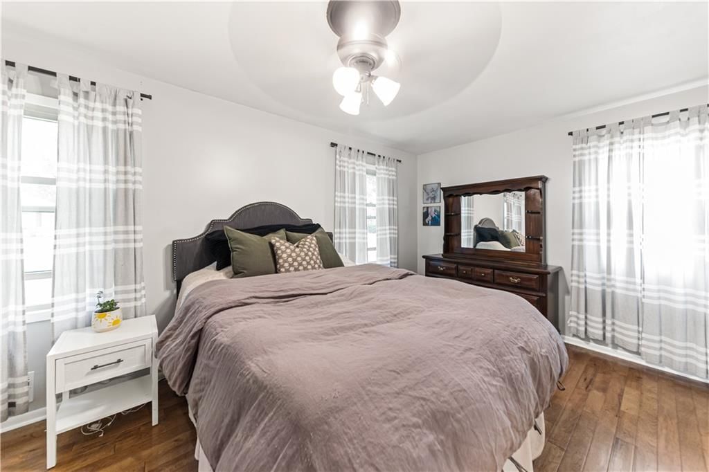 5216 Bond Street — photo 24