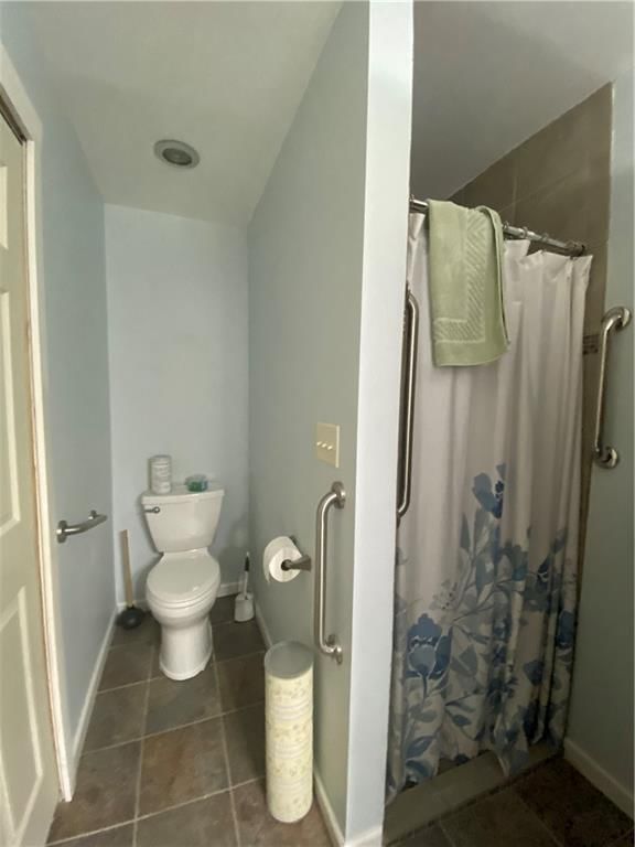 2805 N 66th Terrace — photo 32