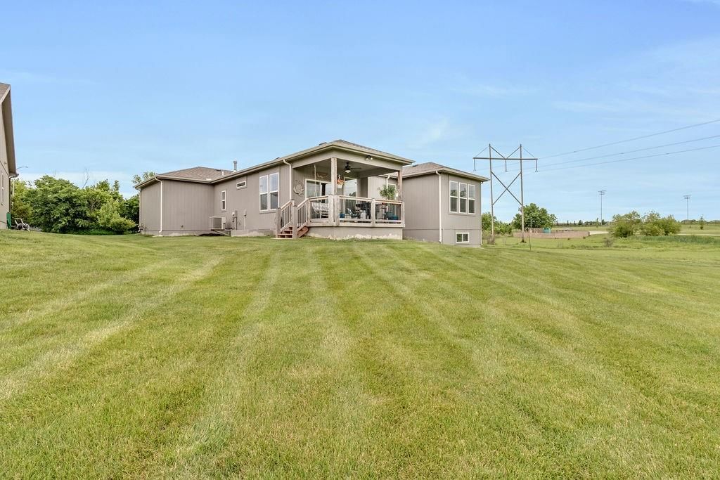19006 Millview Street — photo 4
