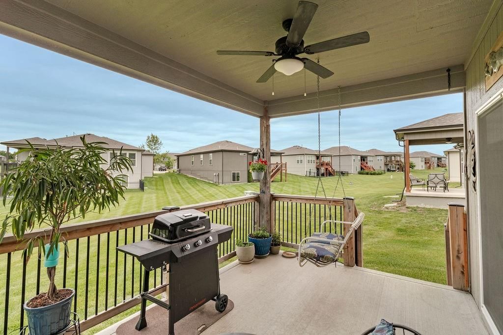 19006 Millview Street — photo 11