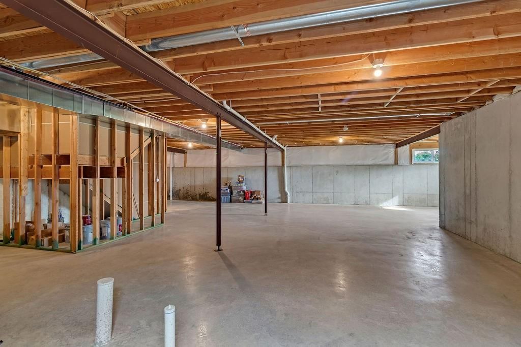 19006 Millview Street — photo 12