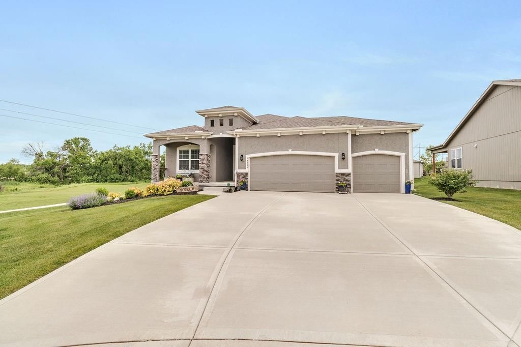 19006 Millview Street — photo 31