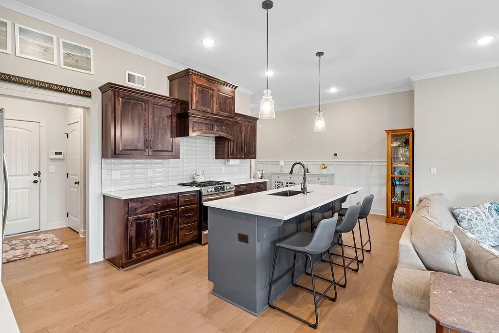 19006 Millview Street — photo 36