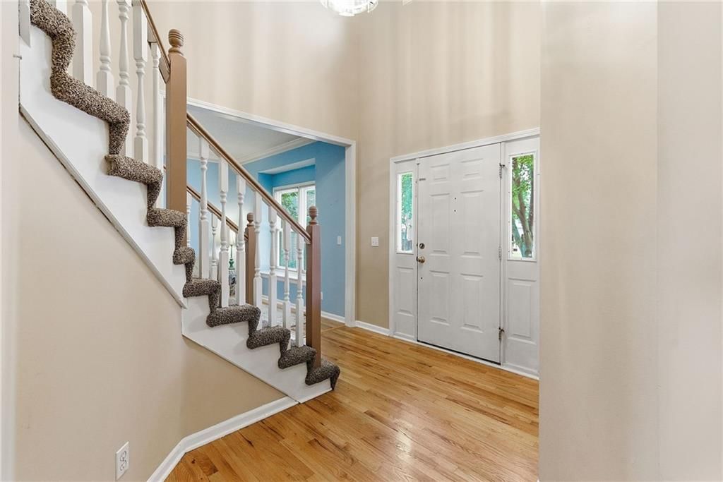 6702 W 156th Terrace — photo 3