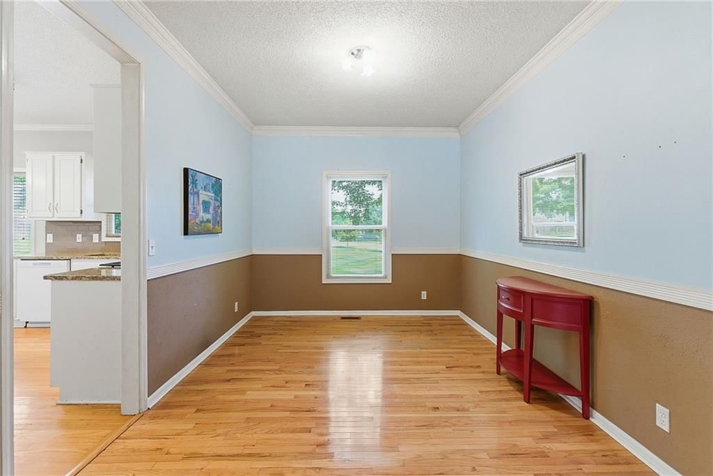 6702 W 156th Terrace — photo 8
