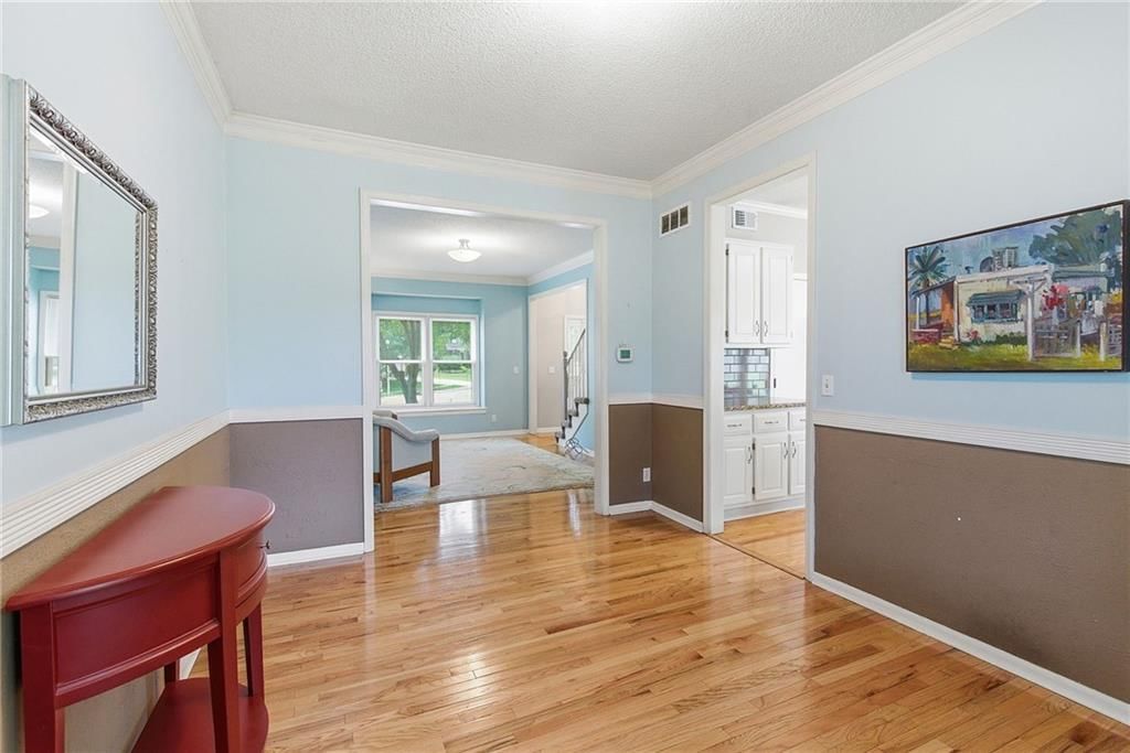 6702 W 156th Terrace — photo 9