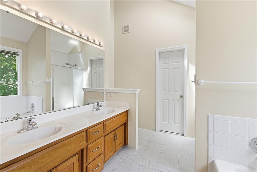 6702 W 156th Terrace — photo 27