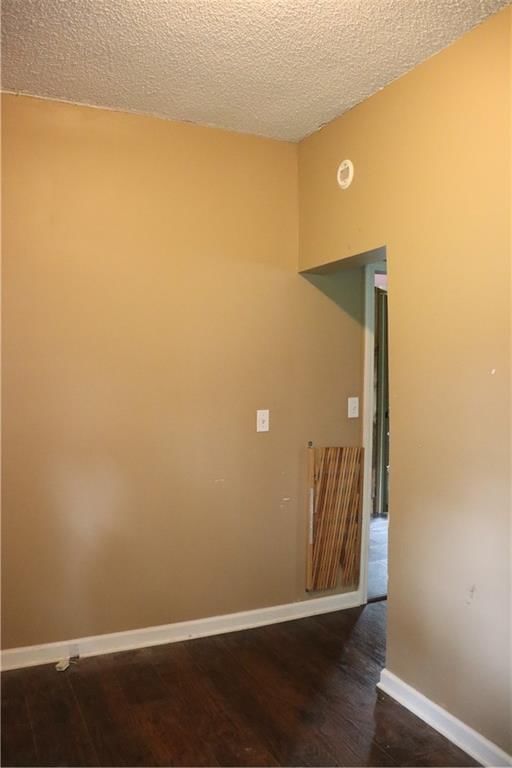 305 West Maple Street — photo 9
