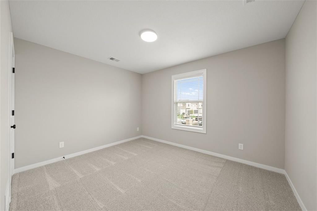 16973 W 164th Terrace — photo 13