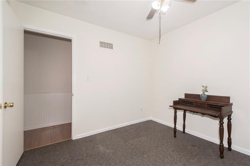 9912 Oakridge Drive — photo 19