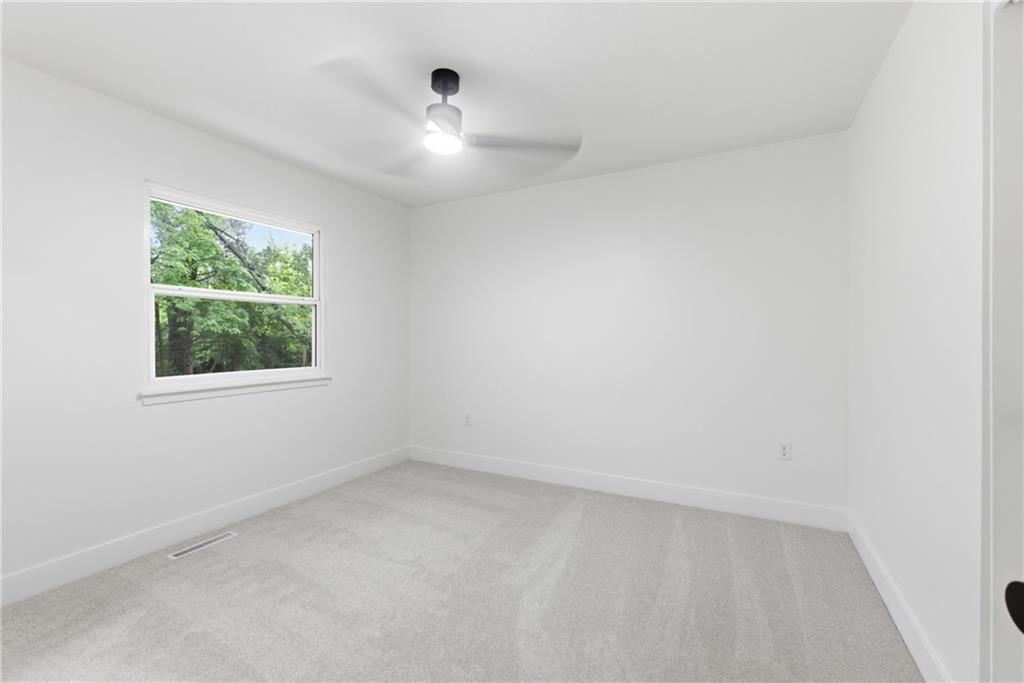 1833 N 75th Drive — photo 21