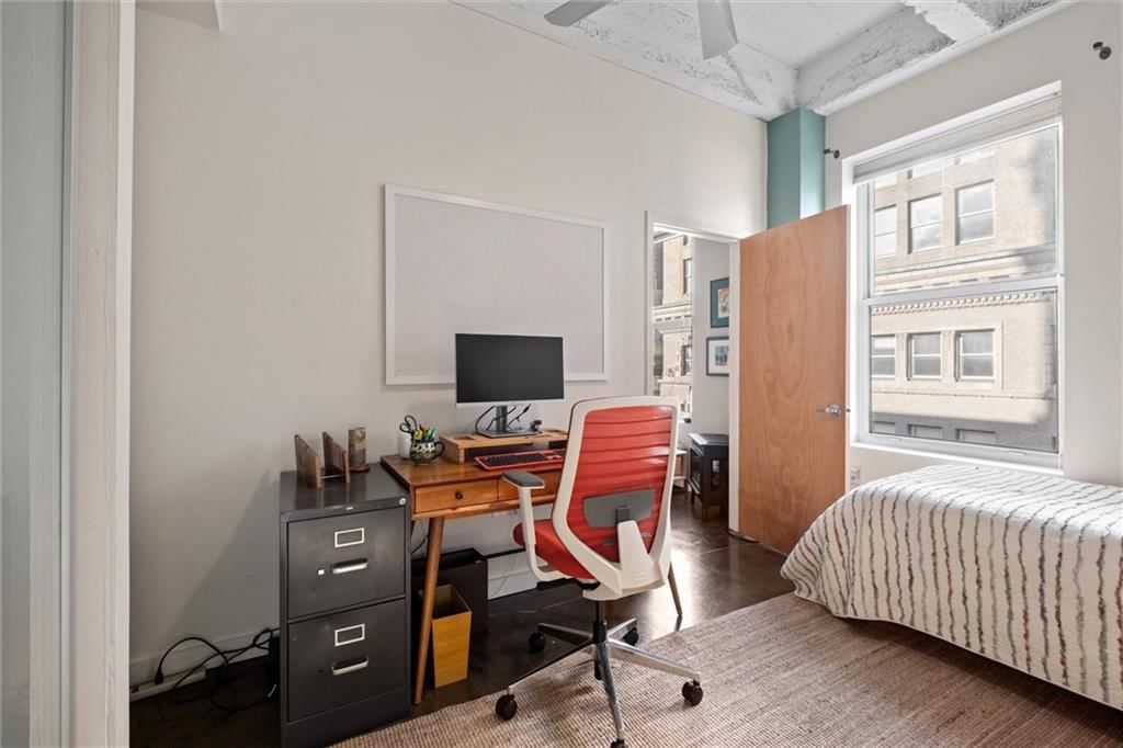 21 W 10th Street — photo 20