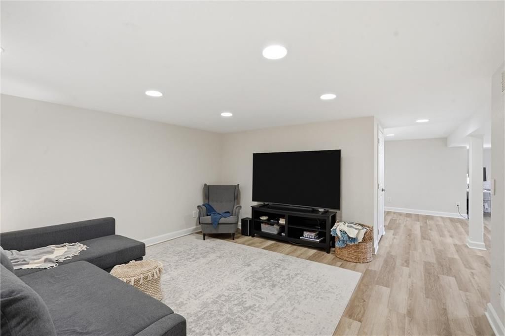 11904 Aberdeen Road — photo 36
