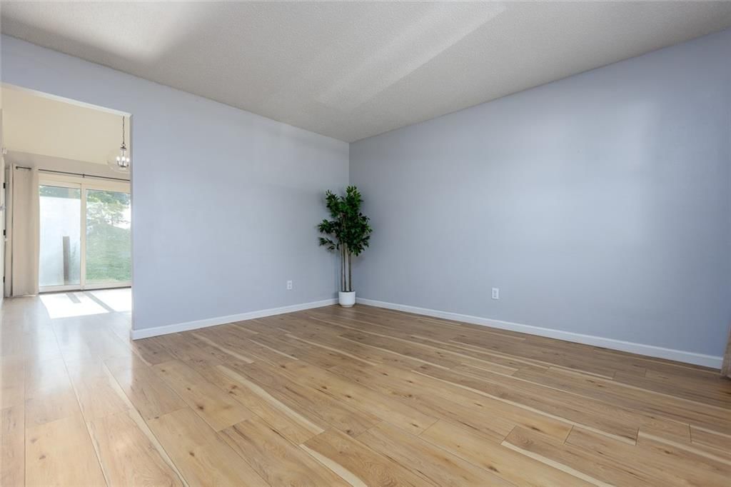 4801 N Bellaire Avenue — photo 3