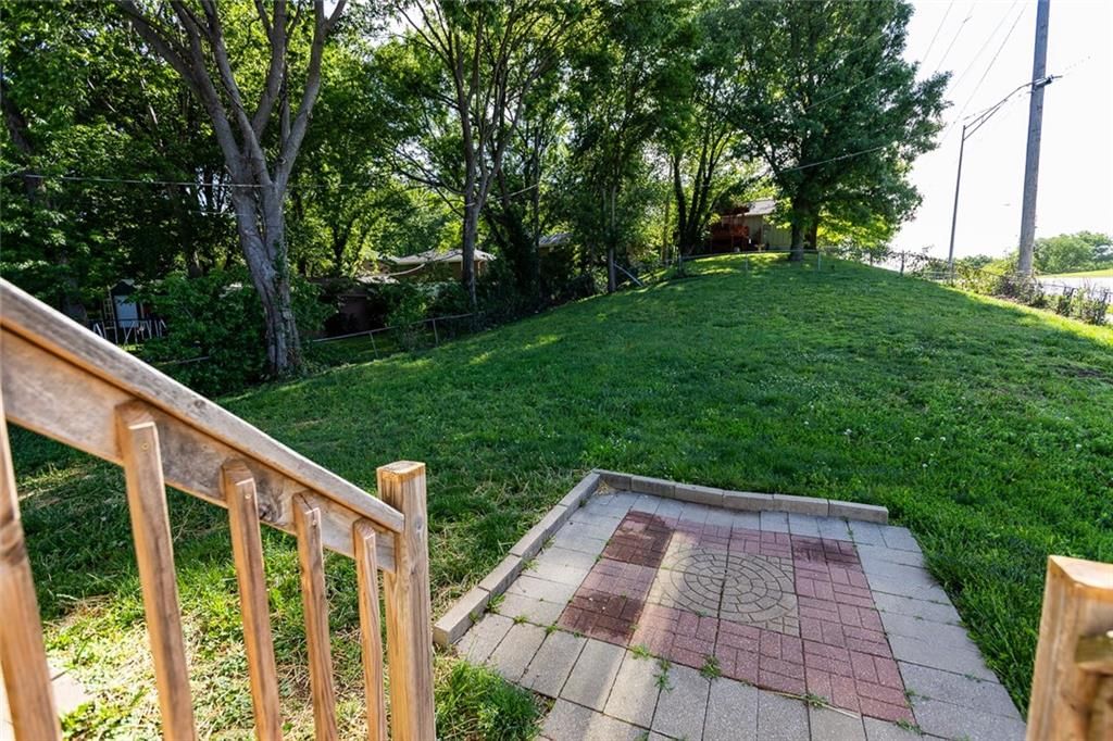 4801 N Bellaire Avenue — photo 22
