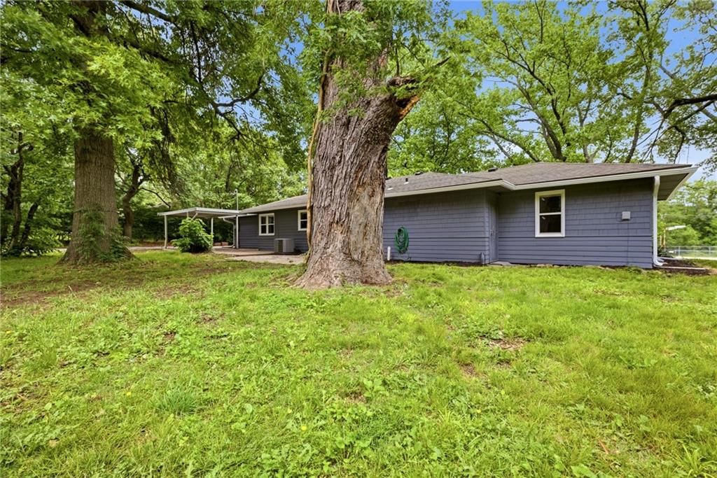 11008 Grandview Road — photo 13