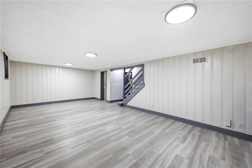 11008 Grandview Road — photo 43