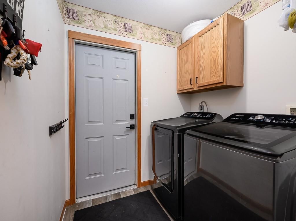 614 Myers Drive — photo 12
