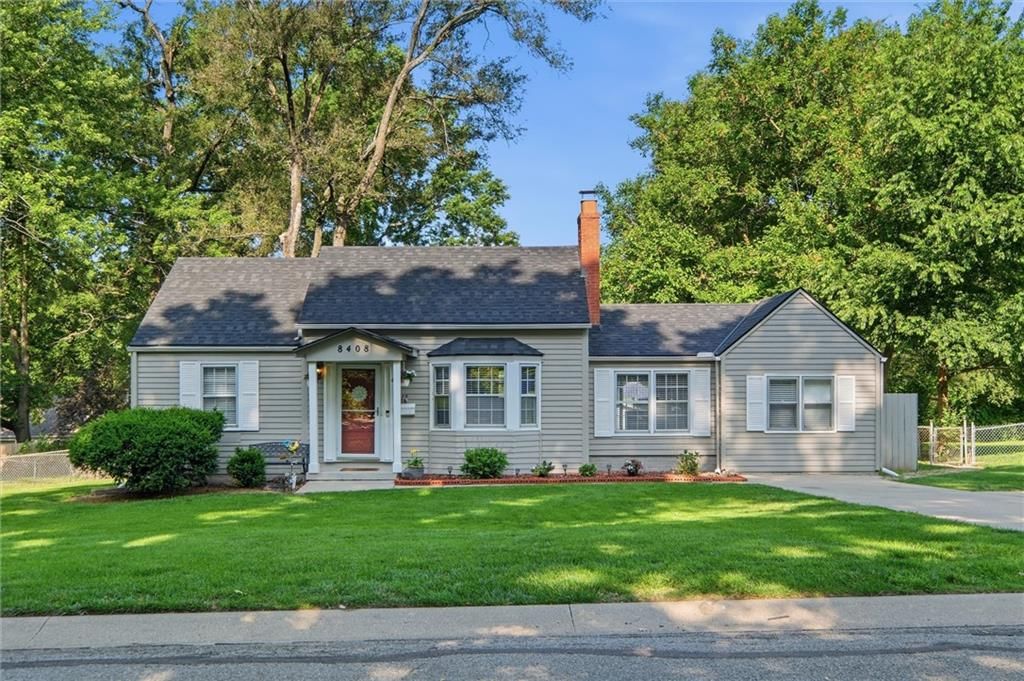 8408 Riley Street — photo 1