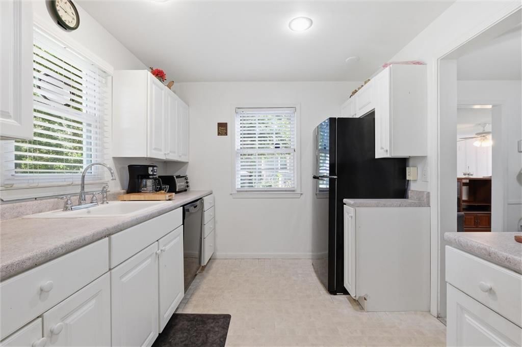 8408 Riley Street — photo 9