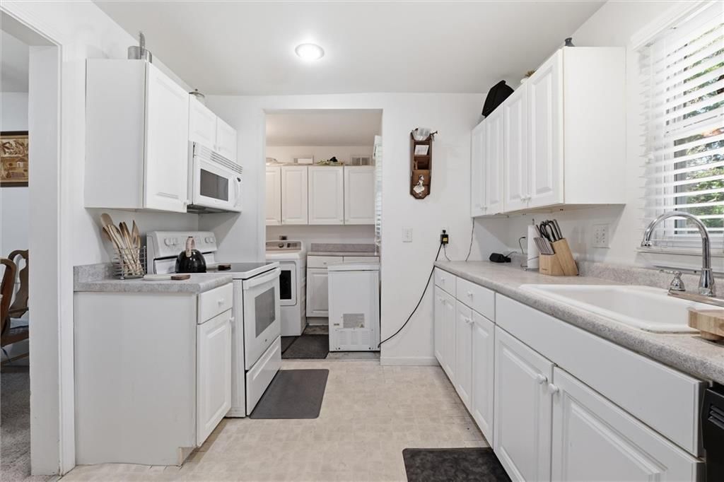 8408 Riley Street — photo 10