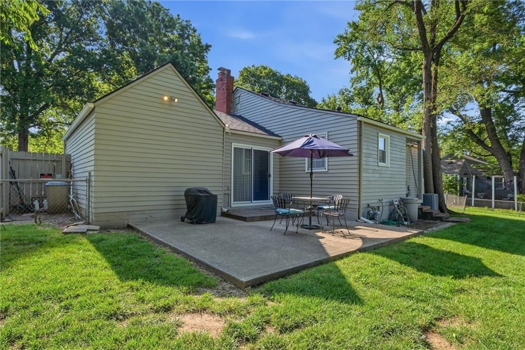 8408 Riley Street — photo 24