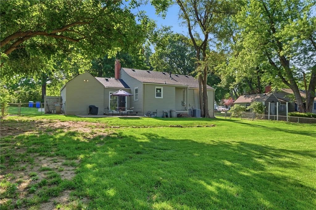 8408 Riley Street — photo 25